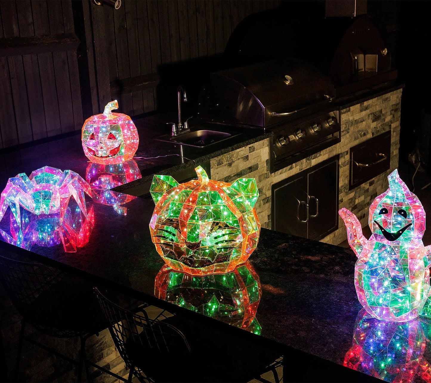 (🔥LAST DAY SALE-60% OFF) Hay & Harvest Halloween Holographic Icon