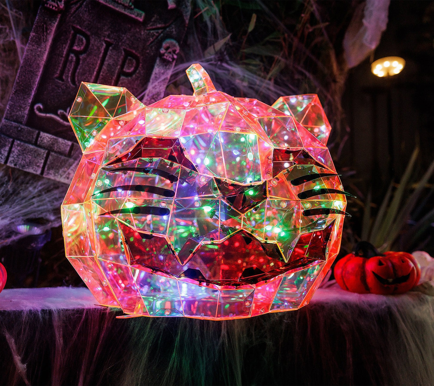 (🔥LAST DAY SALE-60% OFF) Hay & Harvest Halloween Holographic Icon